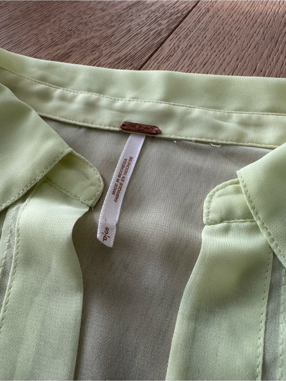 Free People Sheer Long Sleeve Shirt Lime Green Size Small - Picture 3 of 7